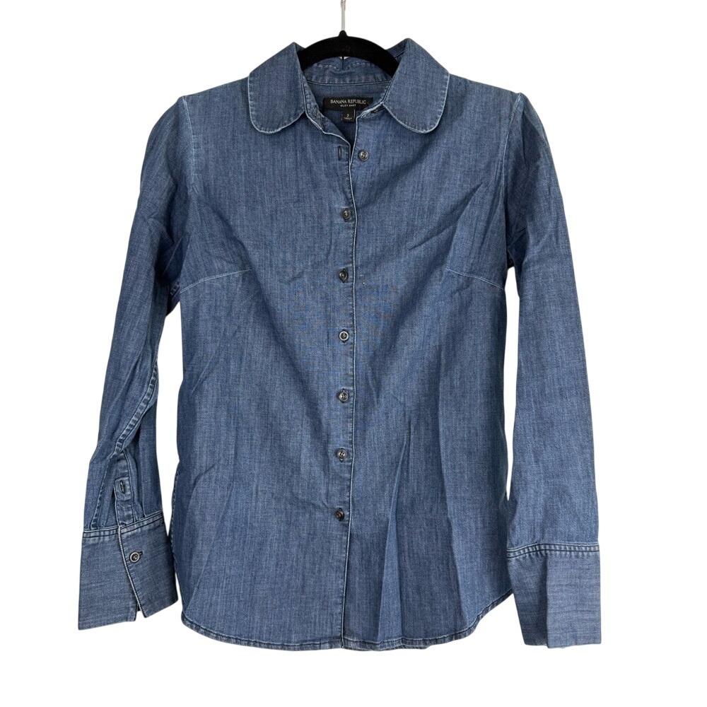 Banana Republic Riley Shirt Fitted Denim Collared Button Up 2 EUC